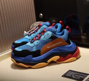 Balenciaga Triple S – L’audace XXL